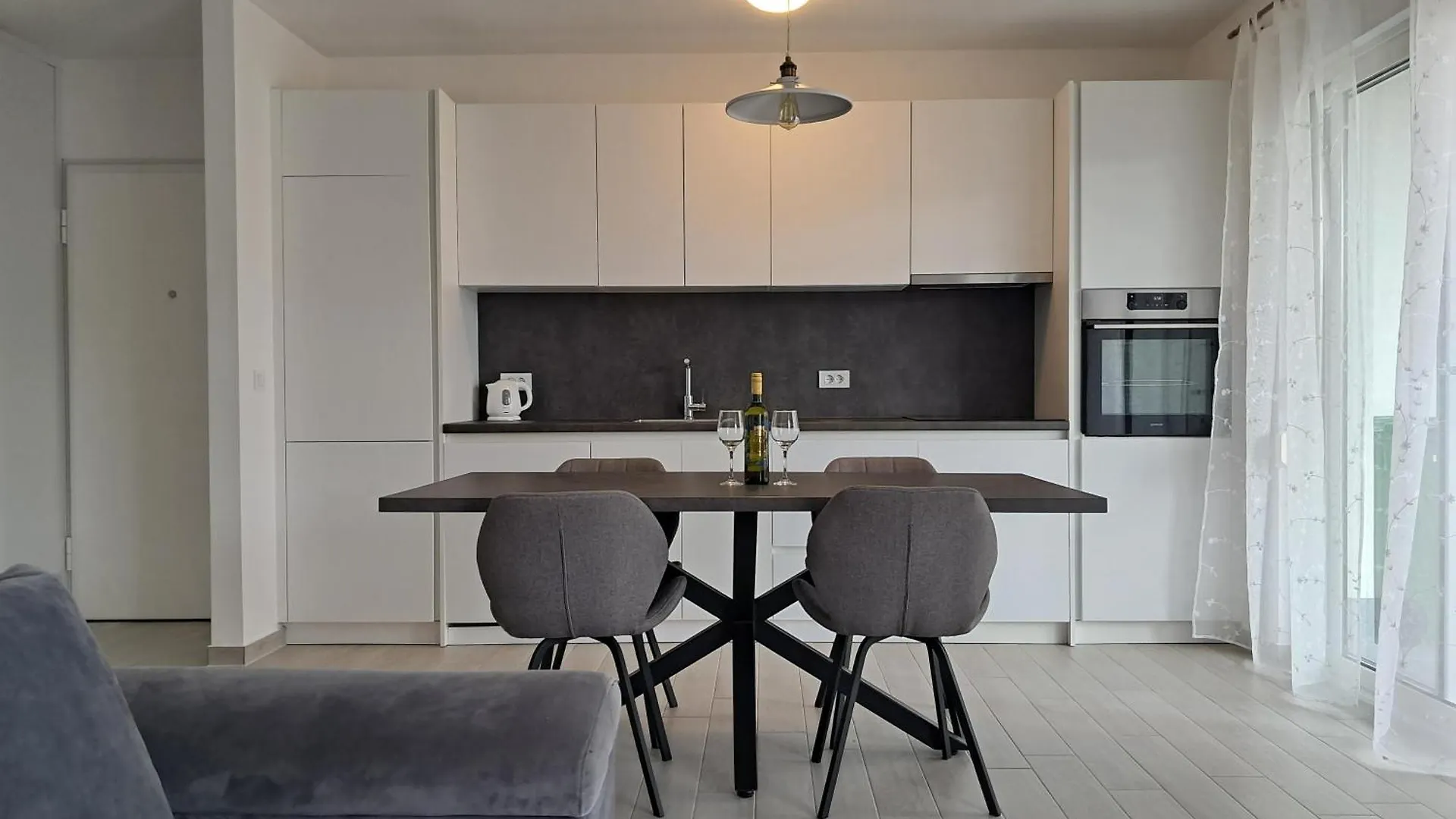 Apartment Ursus تروغير