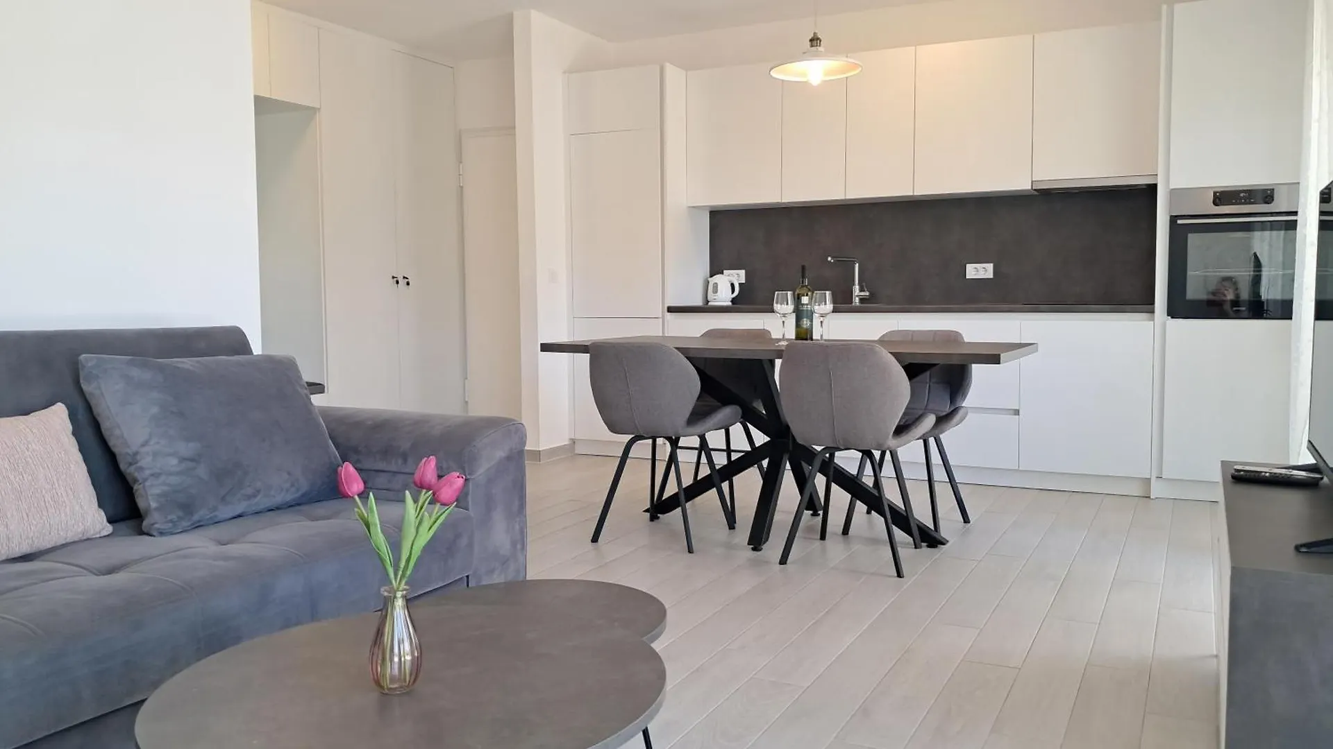 Apartment Ursus تروغير